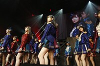 「HKT48コンサート in 東京ドームシティホール～今こそ団結！ガンガン行くぜ8年目！～」の様子。(c)AKS