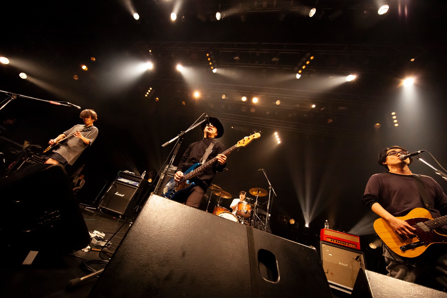 LOW IQ 01 & THE RHYTHM MAKERS＋（撮影：上坂和也）