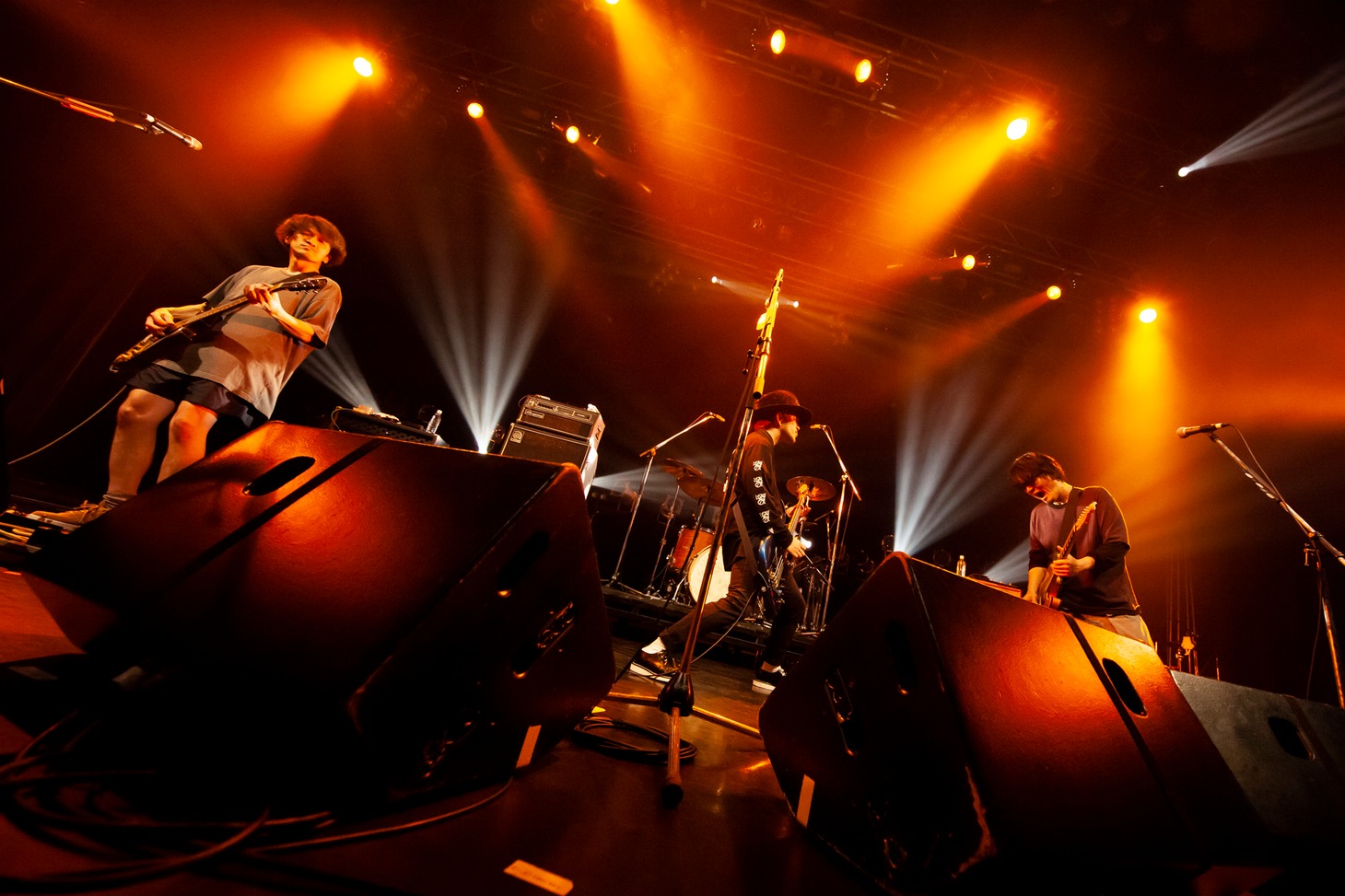 LOW IQ 01 & THE RHYTHM MAKERS＋（撮影：上坂和也）