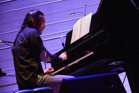 横山裕章（撮影：鳥居洋介）