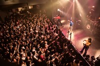 「J☆Dee'Z YEAR-END PARTY!!!2018」の様子。（写真提供：ソニー・ミュージックレコーズ）