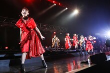 TEAM SHACHI「出張！冬の台場クリスマスライブ～全速前進 聖なる本編～」の様子。