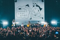 「AIMYON TOUR 2018 -HONEY LADY BABY-」12月17日の東京・Zepp Tokyoの様子。（撮影：永峰拓也）