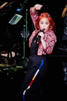 日向ハル（撮影：立脇卓［田中聖太郎写真事務所］）