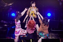 フィロソフィーのダンス（撮影：立脇卓［田中聖太郎写真事務所］）