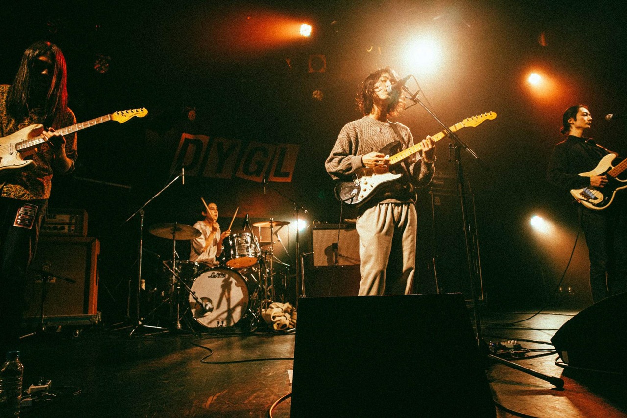 「DYGL 2018 December Tour」東京・LIQUIDROOM公演の様子。（Photo by ERINA UEMURA）
