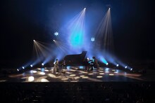 「a brand new concert issue " minima " - ミニマ - Salyu × 小林武史 vol.4」東京・かつしかシンフォニーヒルズ モーツァルトホール公演の様子。（Photo by Taku Fujii）