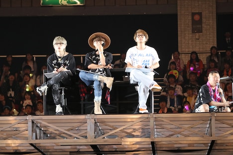 「AAA FAN MEETING ARENA TOUR 2018~FAN FUN FAN~」の様子。