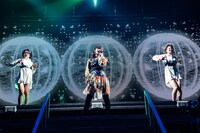 「鈴木愛理 LIVE TOUR 2018 "PARALLEL DATE"」最終公演の様子。