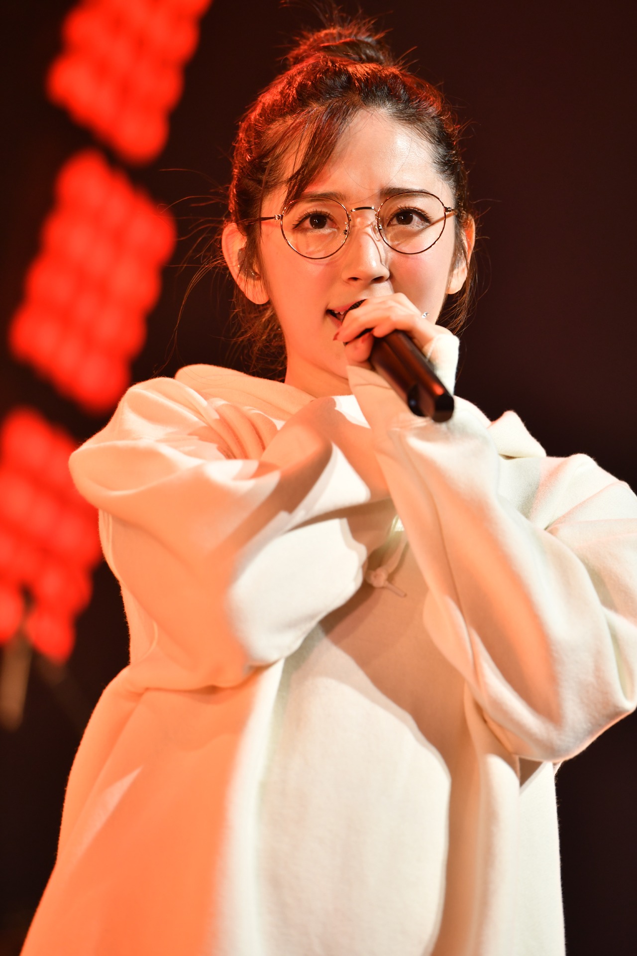 鈴木愛理
