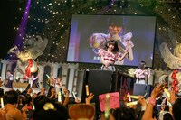 ラストアイドルによるデビュー1周年記念コンサートの様子。（Photo by Yoshifumi Shimizu）