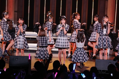 ラストアイドルによるデビュー1周年記念コンサートの様子。(Photo by Yoshifumi Shimizu)