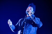 人気画像7位は「米津玄師、ザ・ウィークエンドとの競演に感激『続けているといいことがある』」より、ザ・ウィークエンド。（Photo by Masanori Naruse）