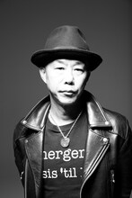 クハラカズユキ