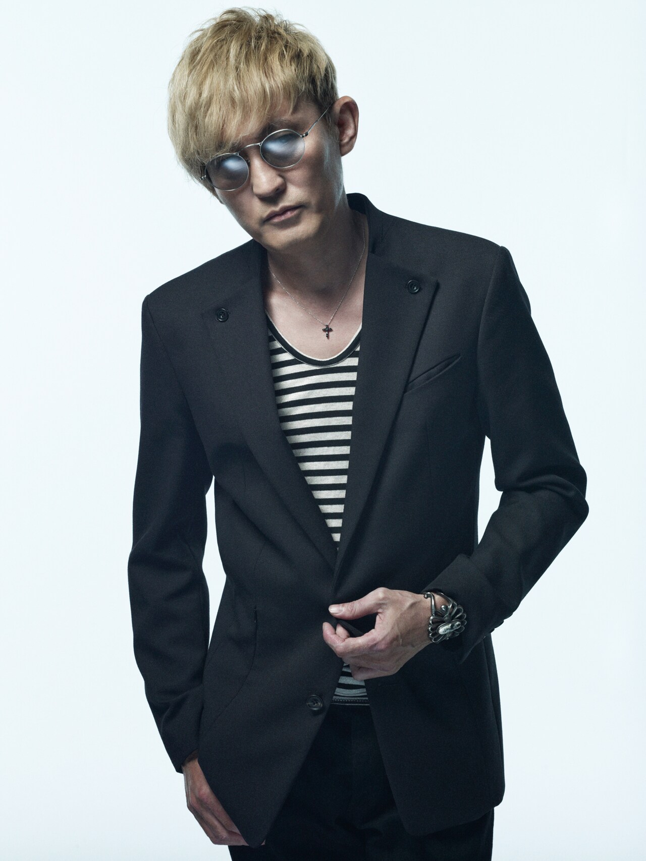 スガシカオ、真木よう子主演の銀行ドラマに重量感あるストイックな新曲提供