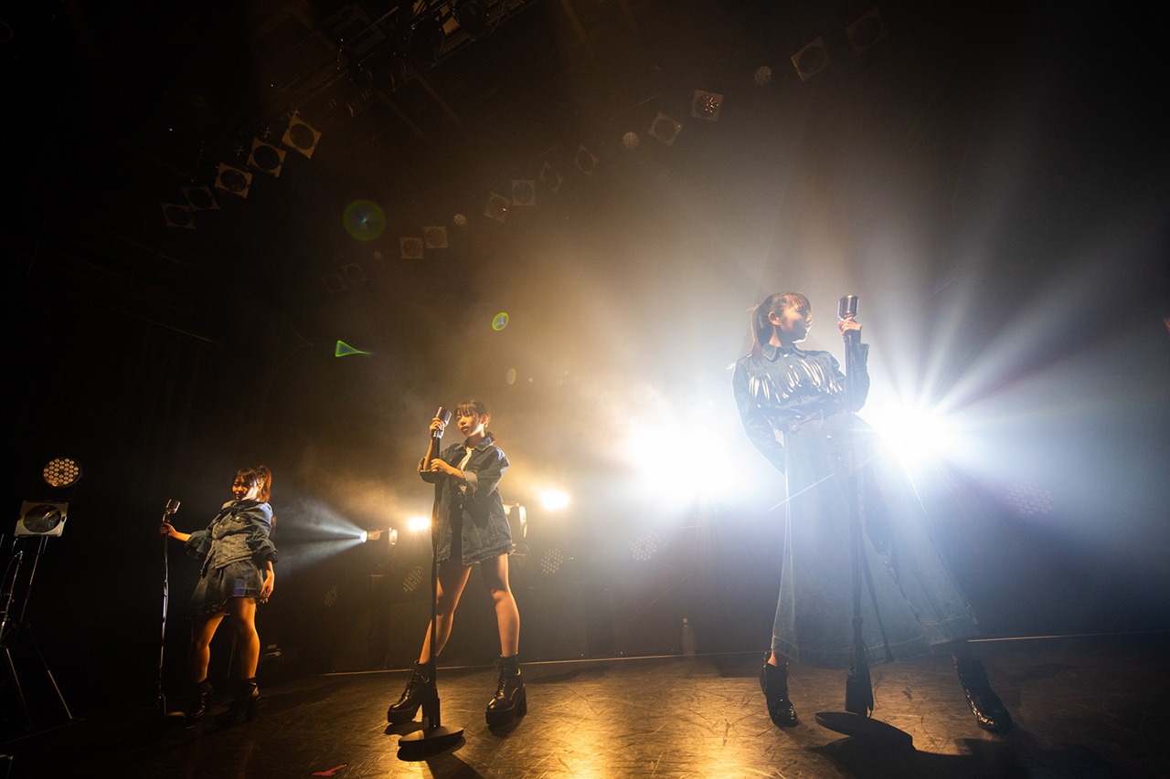 「ONEPIXCEL 3rd Anniversary Live 2018」の様子。（撮影：山川哲矢）
