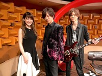 DAIGOとバンドメンバー。