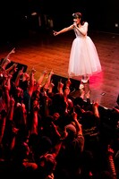 「Dorothy Little Happy Live 2018～Thank you, our story～」の様子。（写真提供：株式会社オブジェクト）