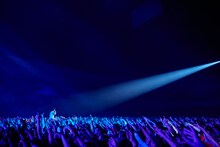 UVERworld「UVERworld ARENA TOUR 2018 TAKUYA∞生誕祭・男祭り」の様子。（撮影：鳥居洋介）