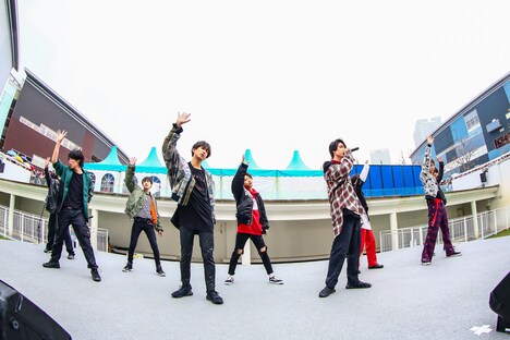 SUPER★DRAGON（撮影：笹森健一）