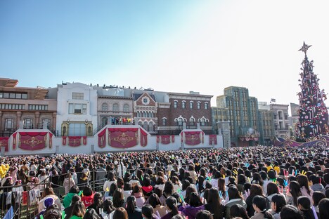 超特急のスペシャルライブが行われたグラマシーパーク。（撮影：米山三郎）