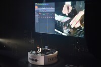 KREVA「KREVA完全1人ツアー 2018」福岡・Zepp Fukuoka公演の様子。（写真提供：ビクターエンタテインメント）