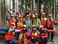 手前左からオテンキのり、あいにゃん、すぅ、ゆかるん。(c)テレビ朝日