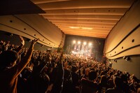 「You & U ～4 to 1000～」の様子。