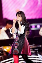 佐々木彩夏（Photo by HAJIME KAMIIISAKA＋Z）