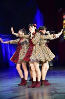 「ときめき▽宣伝部のどきどき▽クリスマスパーティ Vol.4『お腹いっぱいになれる！ときめき6つ星レストラン』」の様子。