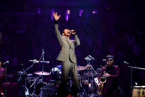 TOSHI-LOW（Photo by Takimoto"JON..."Yukihide）