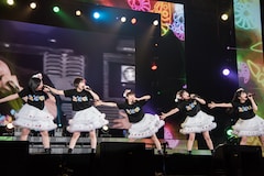 エビ中からのプレゼント受け取って クリスマス大学芸会3daysで18年の総決算 ライブレポート 写真97枚 音楽ナタリー エビ中からのプレゼント受け取って クリスマス大学芸会3daysで18年の総決算 ライブレポート 写真97枚 音楽ナタリー