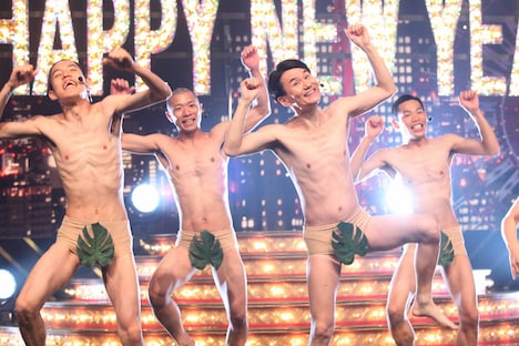 「はっぱ隊2019 -NEW YEAR-」の面々。(c)フジテレビ