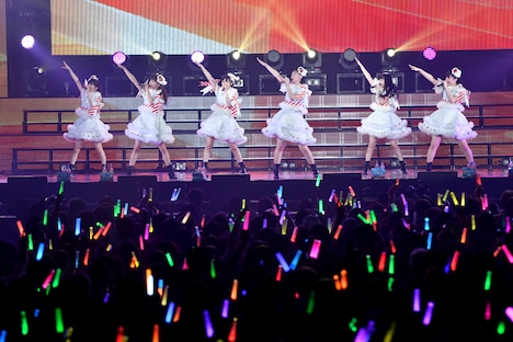 私立恵比寿中学「クリスマス大学芸会2018～スイートハニーサンデー～」の様子。