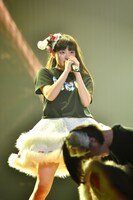 「自由へ道連れ」の決めゼリフ「道連れしちゃうぞ」を放つ柏木ひなた。