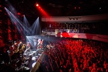 「EGO-WRAPPIN' live Midnight Dejavu」の様子。（撮影：仁礼博）