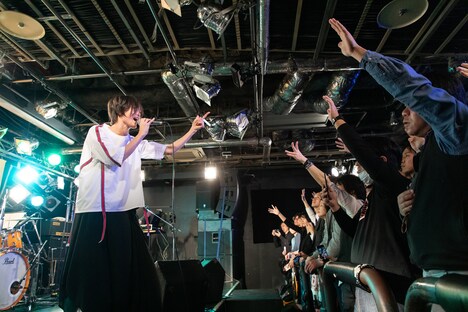 三上ちさこ（撮影：鈴木千佳）