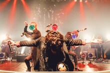 「mono palette.-Black Paints-」の様子。（Photo by Viola Kam[V'z Twinkle]）