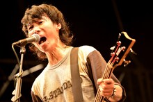 難波章浩（Vo, B / Hi-STANDARD）（Photo by Yasumasa Handa［Showcase］）