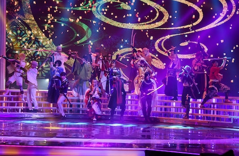 リハーサル中の刀剣男士。