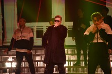 左から関口メンディー、EXILE ATSUSHI、白濱亜嵐。