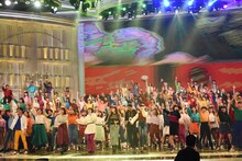 Little Glee Monsterの音合わせの様子。