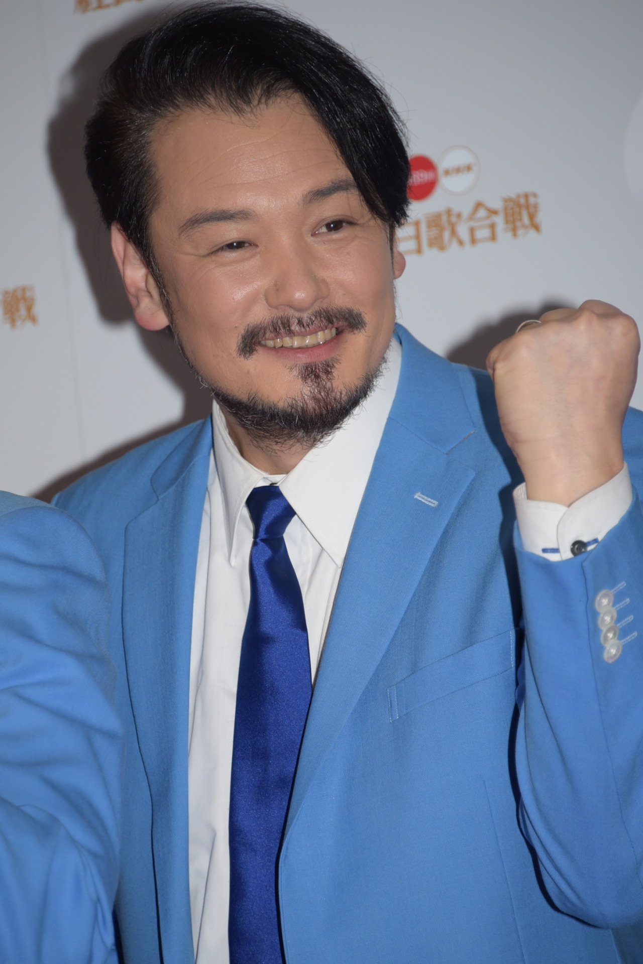 小田井涼平（純烈）