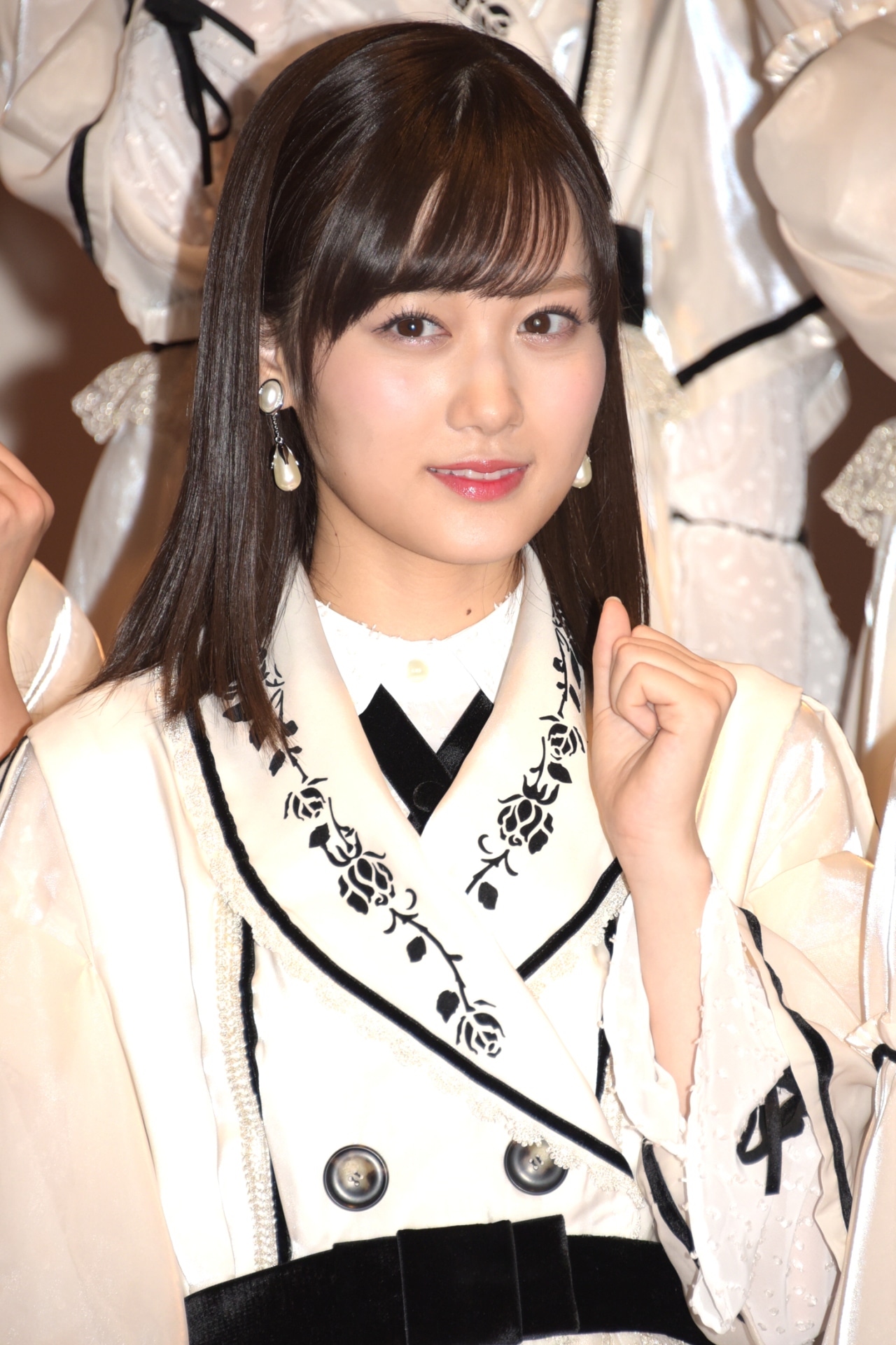 山下美月