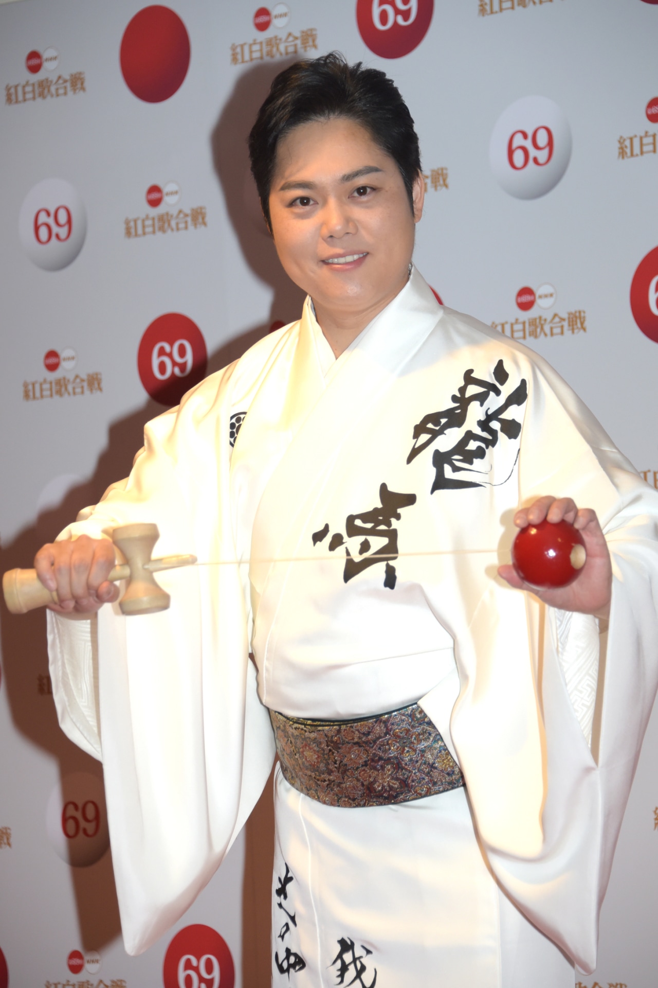 三山ひろし