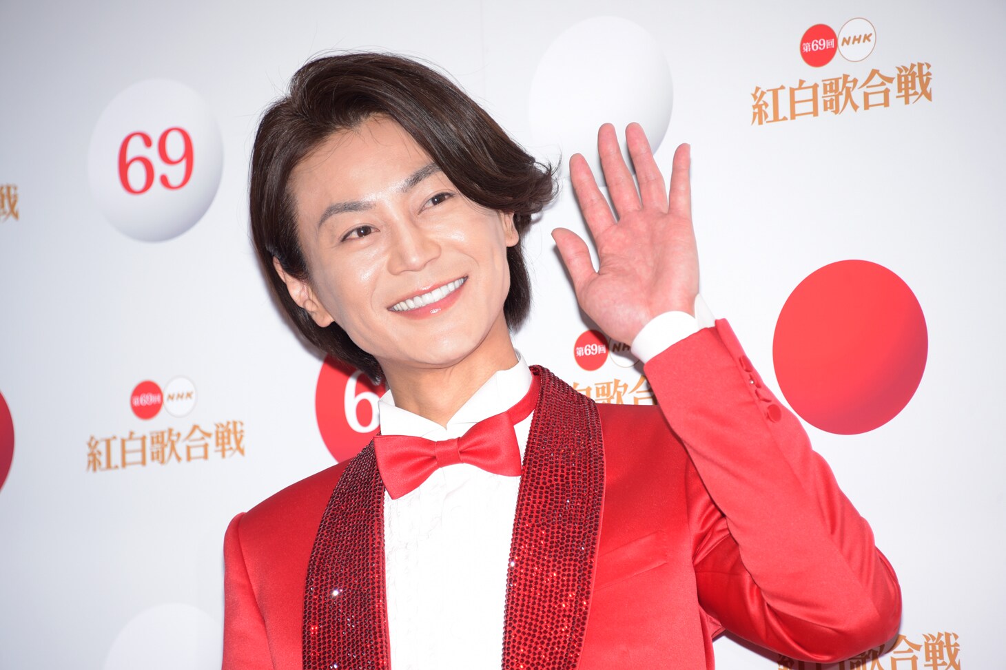 紅白」リハで氷川きよしが肉体美に感嘆、三山ひろしとDJ KOOが健闘誓う