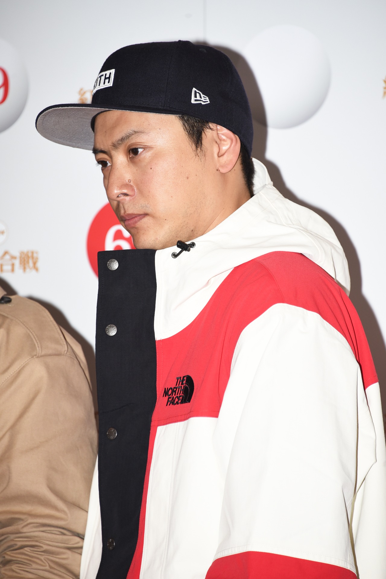 山下健二郎