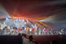 「ナオト・インティライミ ドーム公演2018～4万人でオマットゥリ！年の瀬、みんなで、しゃっちほこ！＠ナゴヤドーム～」の様子。（撮影：新澤和久）