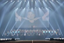 「ナオト・インティライミ ドーム公演2018～4万人でオマットゥリ！年の瀬、みんなで、しゃっちほこ！＠ナゴヤドーム～」の様子。（撮影：新澤和久）