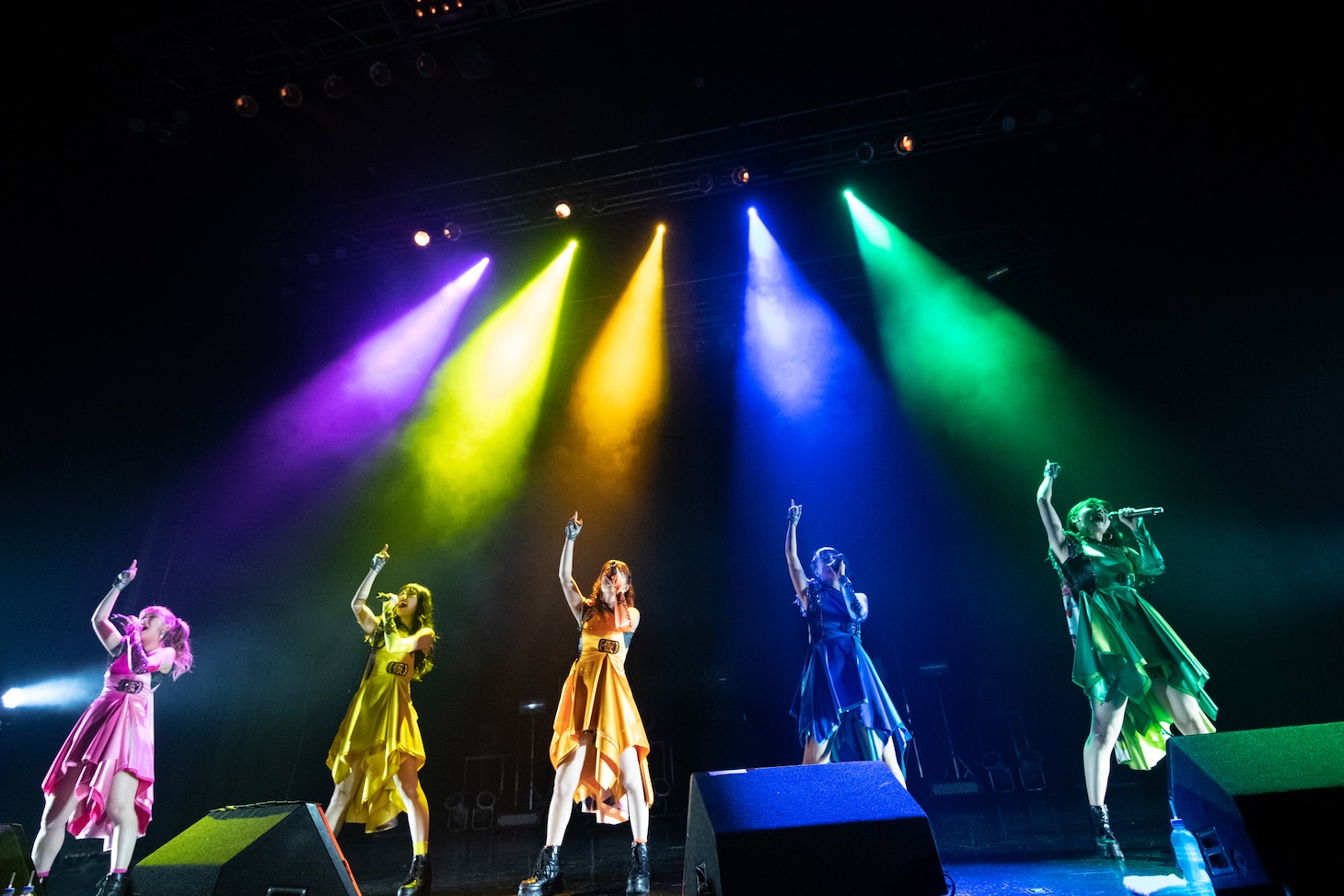 アップアップガールズ（仮）全曲ライブ3部の様子。（撮影：マツオシンジ）